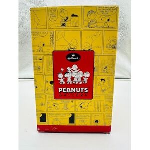 Hallmark Peanuts Snow Globe Winter Games Snoopy Charlie Brown COA Box